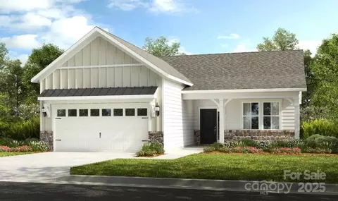424 Sunharvest Ln, Indian Trail, NC 28079