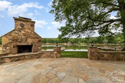 1435 Panther Point Rd, Richfield, NC 28137