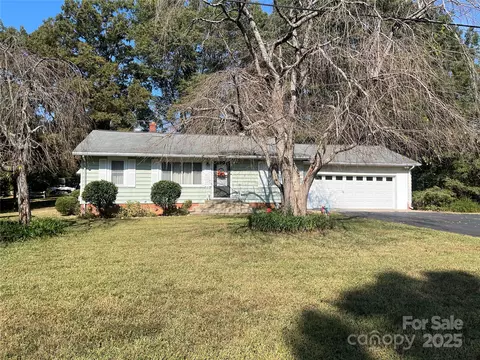 1255 Dial St, Kannapolis, NC 28083