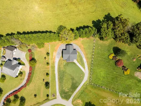 View/Area - 100 Kinloch Ln, Clyde, NC 28721 photo 1 of 1