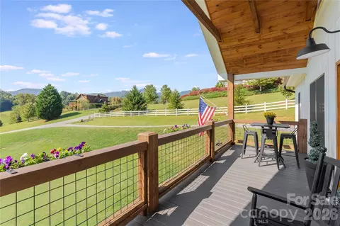 Exterior - 100 Kinloch Ln, Clyde, NC 28721 photo 3 of 4