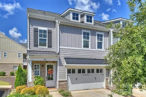 215 Junaluska Dr, Davidson, NC 28036 photo 46