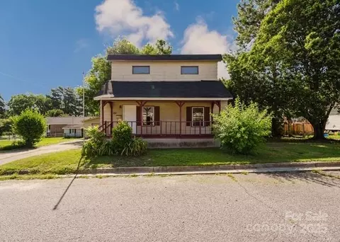 122 Orange St, Lumberton, NC 28358