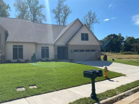 4047 Stadler Ne Dr NE, Conover, NC 28613