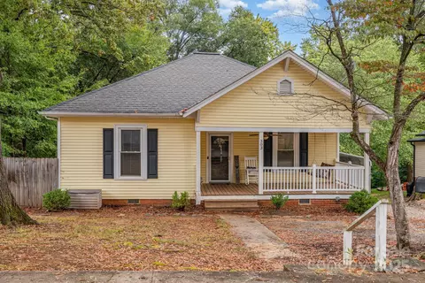 303 E 4th St, Kannapolis, NC 28083