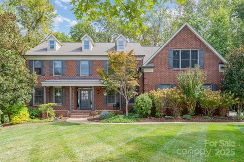 2007 Maynard Rd, Charlotte, NC 28270