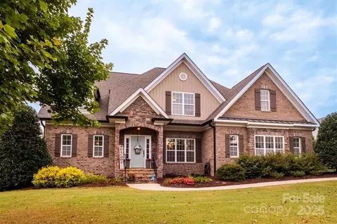 8491 Penton Pl, Harrisburg, NC 28075