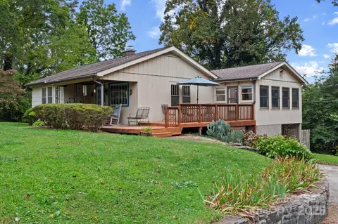 36 Mulberry Ct, Arden, NC 28704