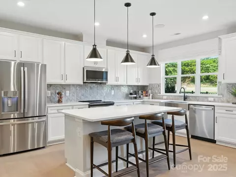 497 Nash St, Fort Mill, SC 29715