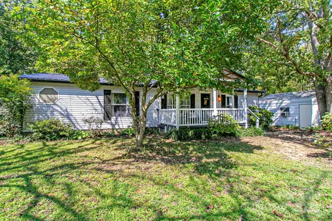 16 Redmond Dr, Alexander, NC 28701