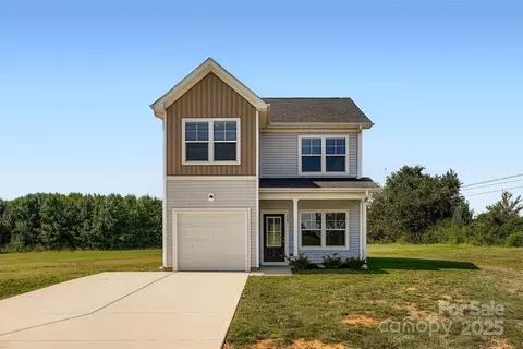 102 Red Cedar Ln, Statesville, NC 28625