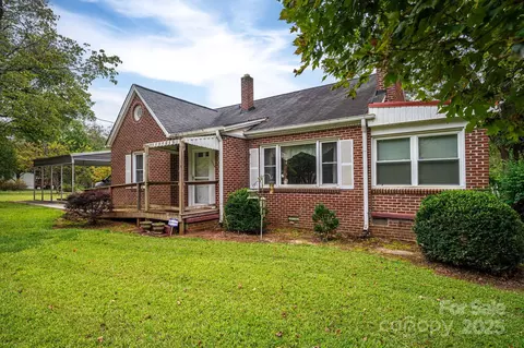 1544 Kings Rd, Shelby, NC 28150