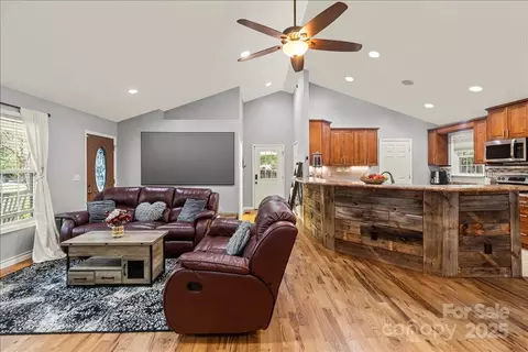 1925 Hines Circle Rd, Stanley, NC 28164 photo 6