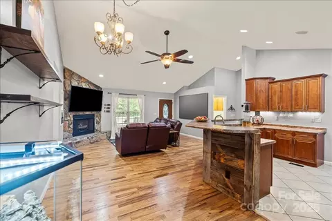 1925 Hines Circle Rd, Stanley, NC 28164 photo 7