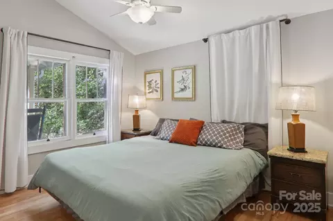 Bedroom - 280 Panhandle Rd, Marshall, NC 28753 photo 1 of 4