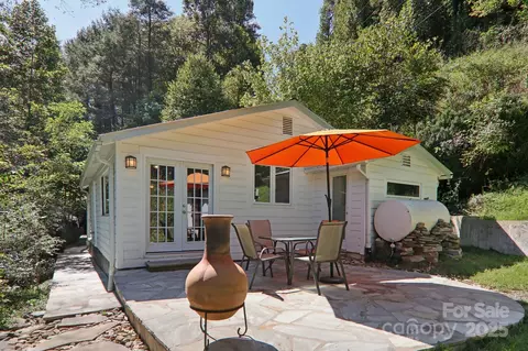 Exterior - 280 Panhandle Rd, Marshall, NC 28753 photo 6 of 7