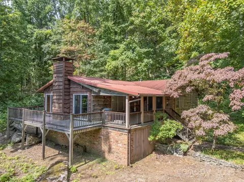 2575 White Oak Mountain Rd, Columbus, NC 28722