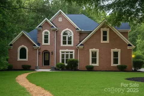 3011 Mckee Rd, Charlotte, NC 28270