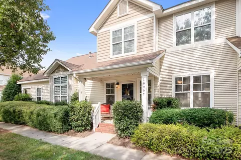 16907 Bridgeton Ln, Huntersville, NC 28078