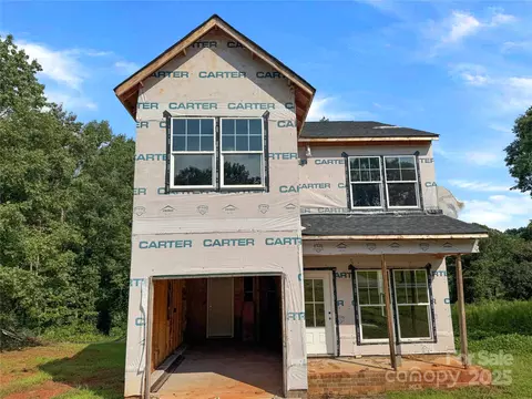 1074 Lyndsey Brook Ct, Lincolnton, NC 28092