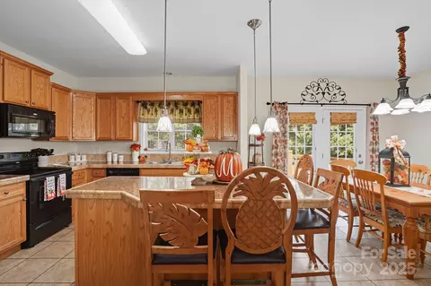 Kitchen - 710 Mcdowell Pl, Stanley, NC 28164 photo 3 of 4