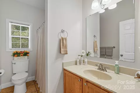 Bath - 710 Mcdowell Pl, Stanley, NC 28164 photo 1 of 3