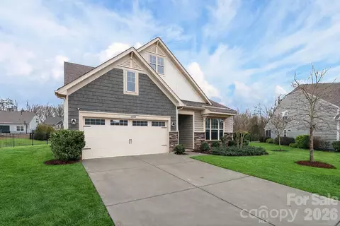 2002 Trindle Vine Ln, Waxhaw, NC 28173