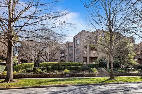 241 Queens Rd, Charlotte, NC 28204