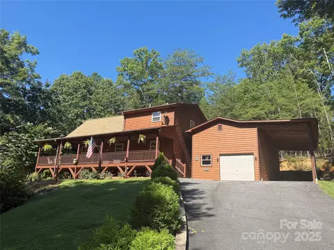 397 Goldfinch Ln, Murphy, NC 28906