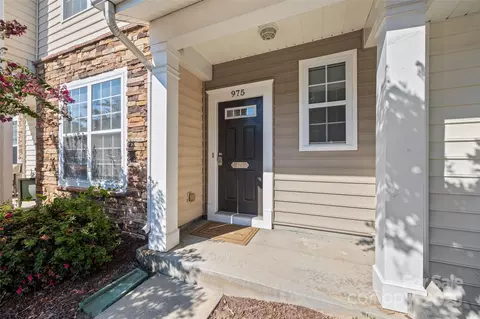 Exterior - 975 Copperstone Ln, Fort Mill, SC 29708 photo 1 of 4
