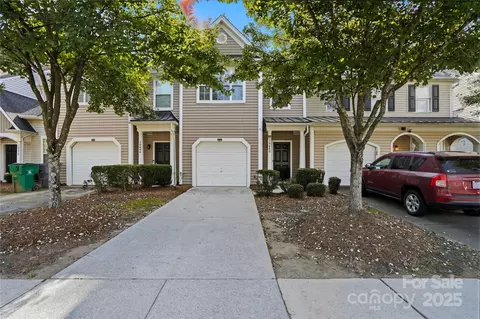 14640 Lions Paw St, Charlotte, NC 28273