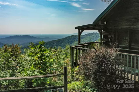 Exterior - 265 Hickory Nut Ln, Lake Lure, NC 28746 photo 2 of 8
