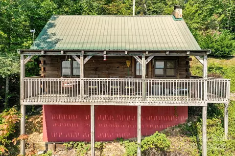 Exterior - 265 Hickory Nut Ln, Lake Lure, NC 28746 photo 5 of 8