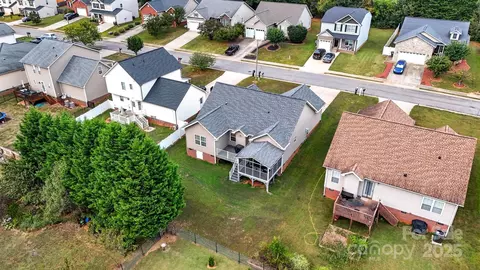 1611 Mayfair Dr, Conover, NC 28613 photo 47