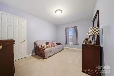 1611 Mayfair Dr, Conover, NC 28613 photo 24