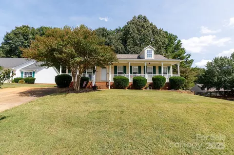 2317 Kestrel Dr, Rock Hill, SC 29732