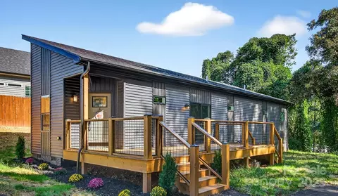 354 Carolina 6 Ave #6, Marion, NC 28752