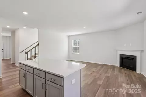 3919 Caroline Nw Ct NW, Conover, NC 28613 photo 13