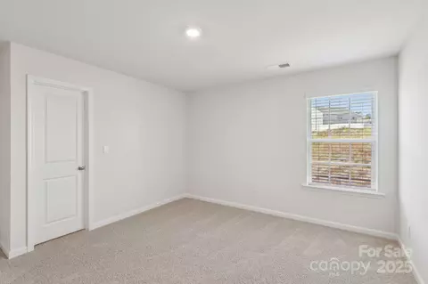 3919 Caroline Nw Ct NW, Conover, NC 28613 photo 32