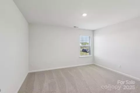 3919 Caroline Nw Ct NW, Conover, NC 28613 photo 33