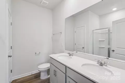 3919 Caroline Nw Ct NW, Conover, NC 28613 photo 21