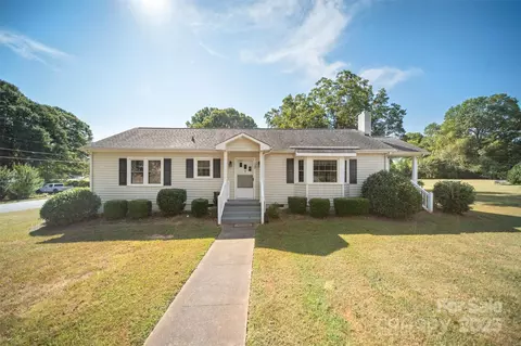 130 Bailey Ave, Rock Hill, SC 29732