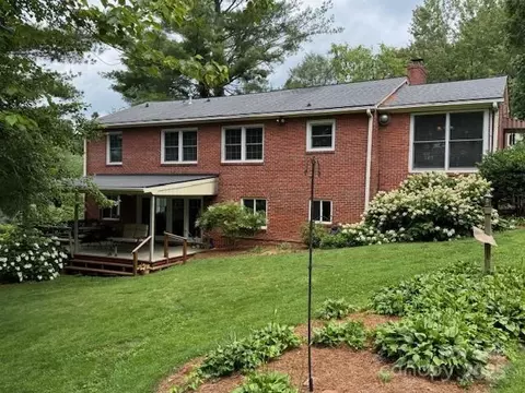 66 W Kensington 32 Rd #32, Asheville, NC 28804