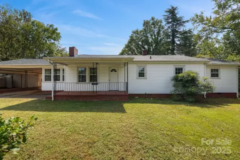 187 Oakridge Dr, Forest City, NC 28043