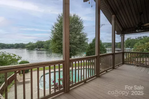 7424 Windy Pine Cir, Denver, NC 28037