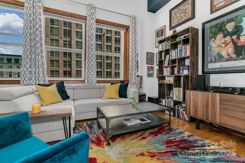 59 College 402 St #402, Asheville, NC 28801