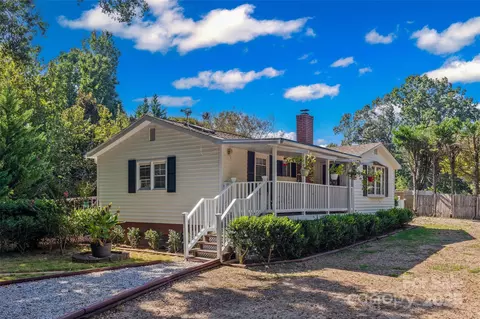 1104 Neely Store Rd, Rock Hill, SC 29730