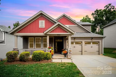14525 Harmonious St, Charlotte, NC 28278