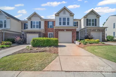 2452 Royal York Ave, Charlotte, NC 28210