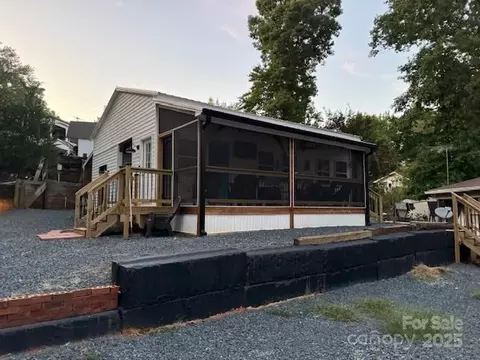 113 Deer Park 910d Rd #9&10D, Mount Gilead, NC 27306
